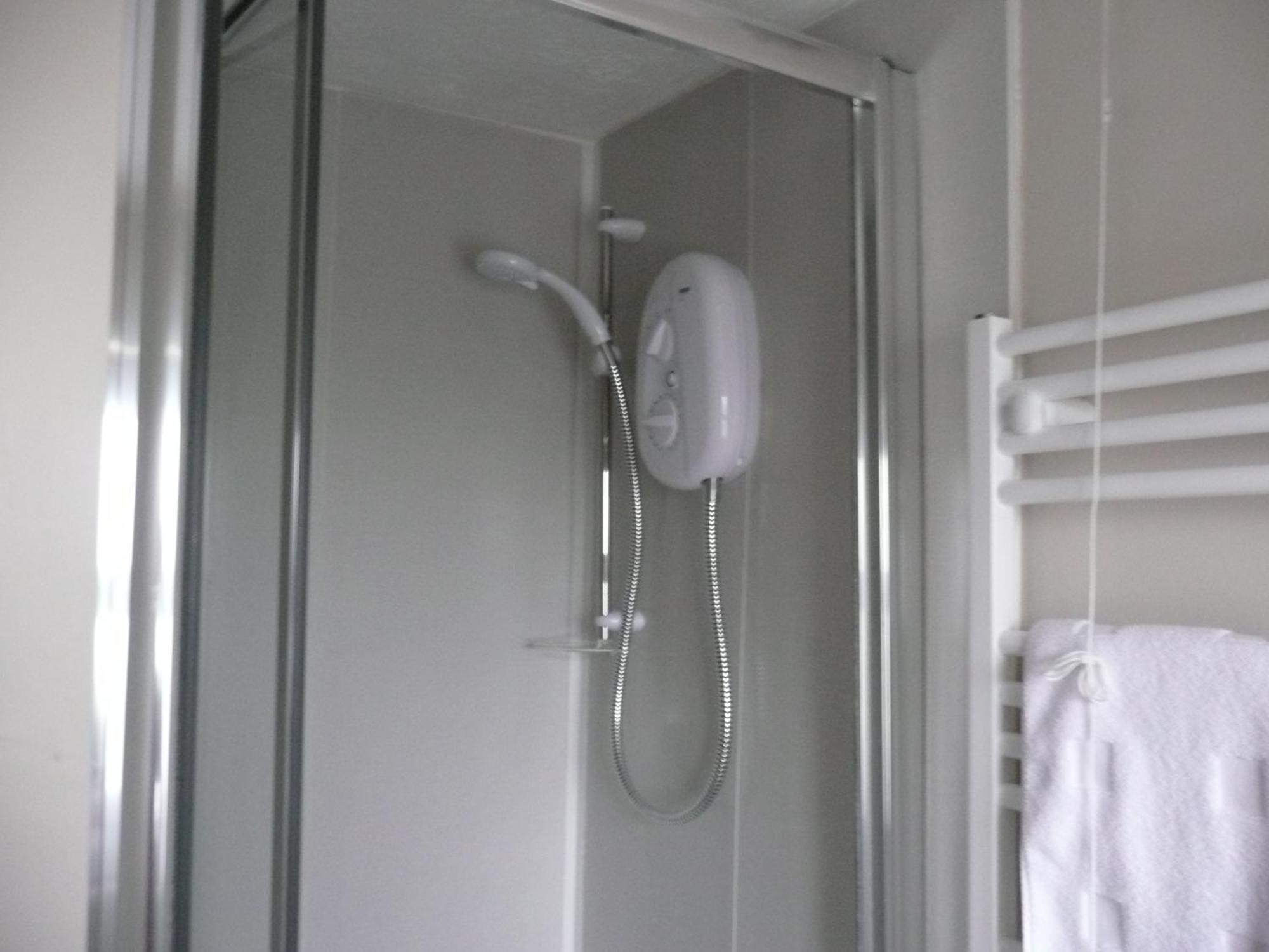 Hollybush Inn Greenhaugh Chambre photo